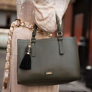 Aldo brand olive medium tote handbag